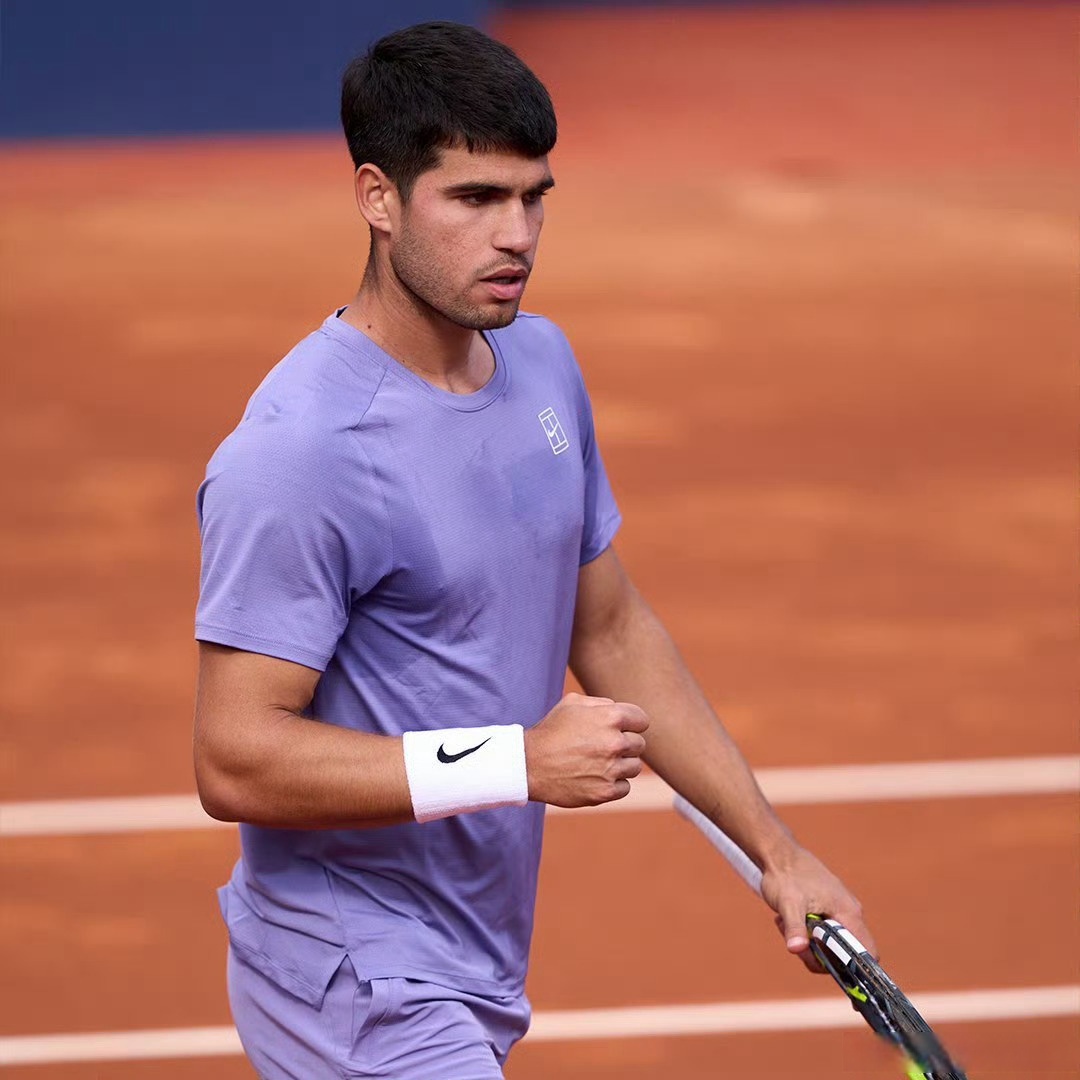 西班牙网球队险胜法国网球队，阿尔卡拉斯高光表现