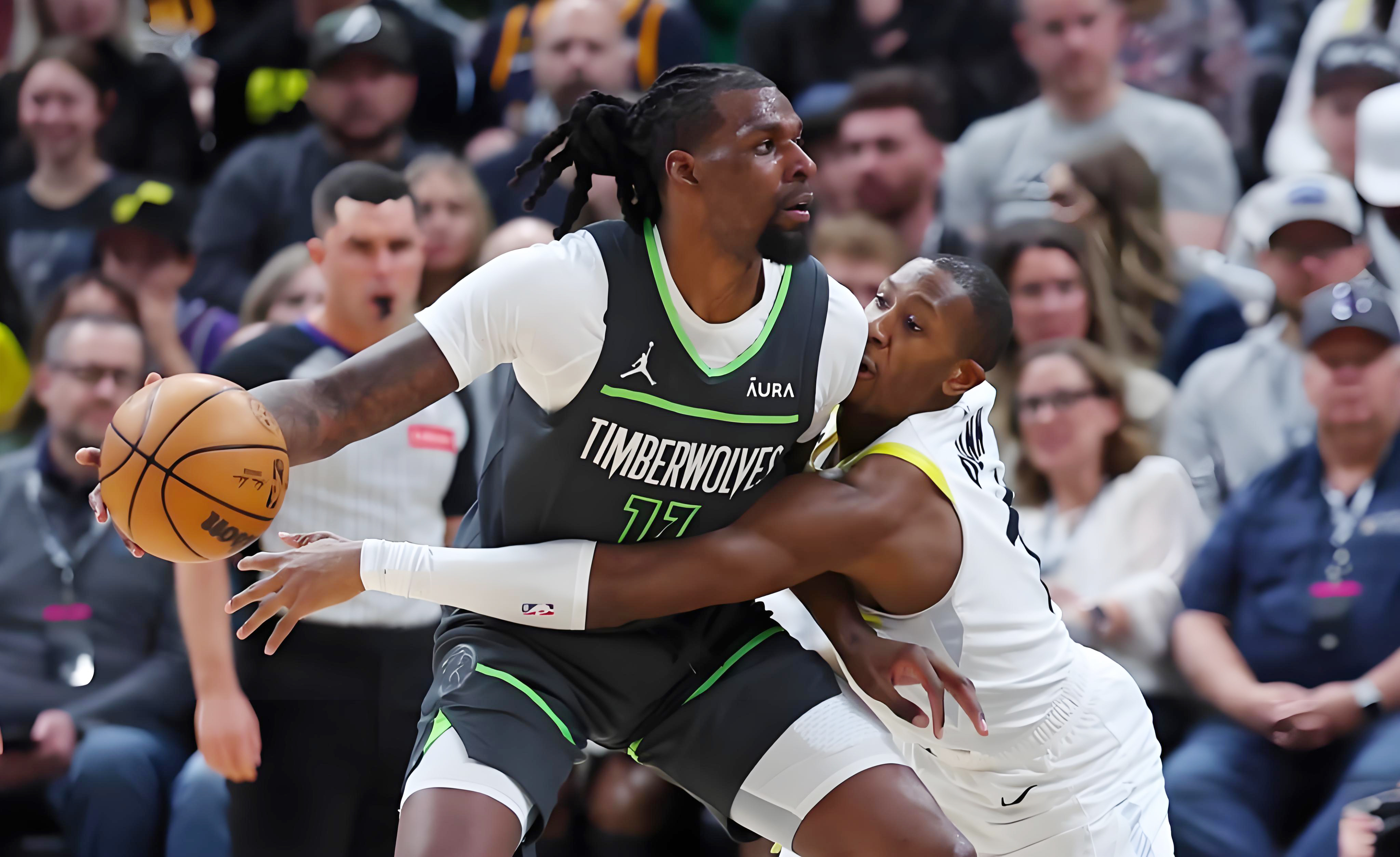 包含威廉姆斯完胜红牛二队，诺里斯统治全场的词条