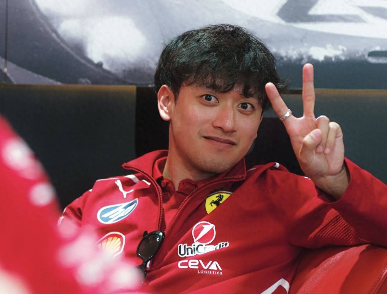 威廉姆斯翻盘法拉利，周冠宇高光表现