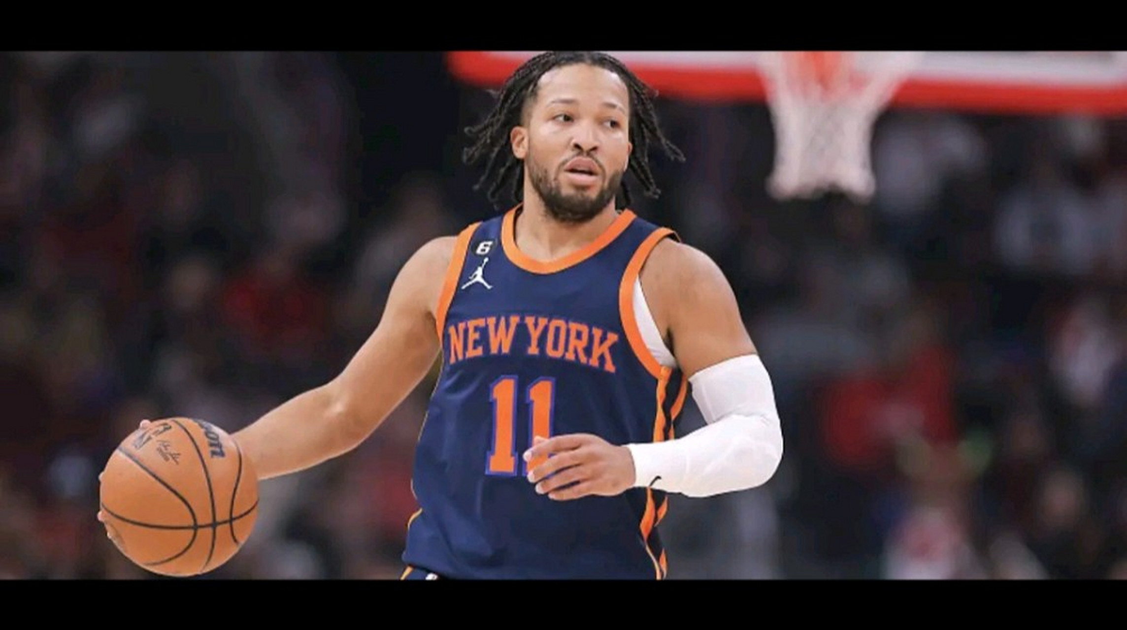 尼克斯碾压太阳，米切尔状态火热