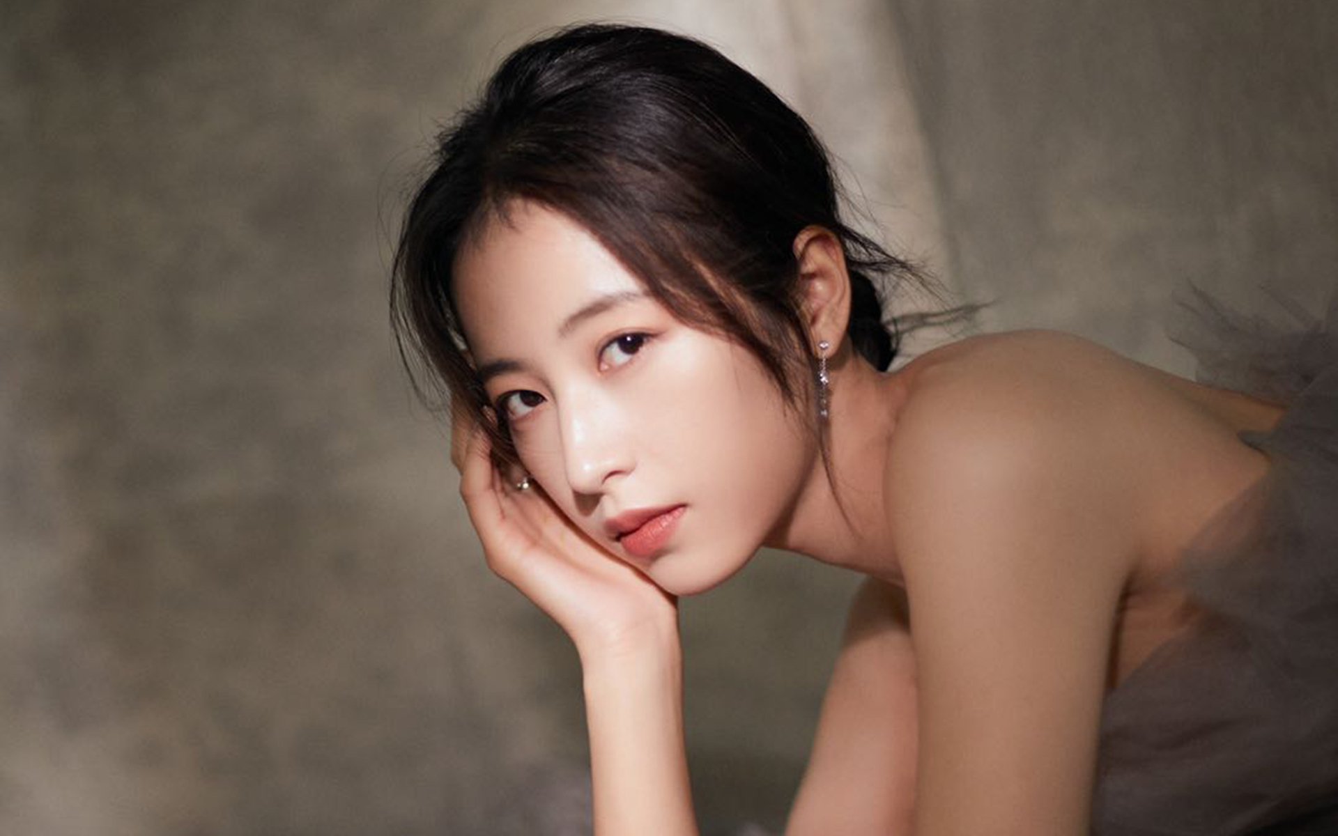 爱游戏官方入口-门神降临，库尔图瓦的圣光与土耳其的绝地翻盘，如何重新定义门将价值？