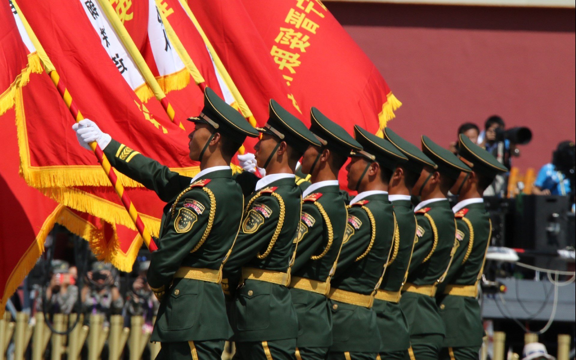 血拼澳洲铁卫！克瓦拉茨赫利亚蓝桥登基之夜