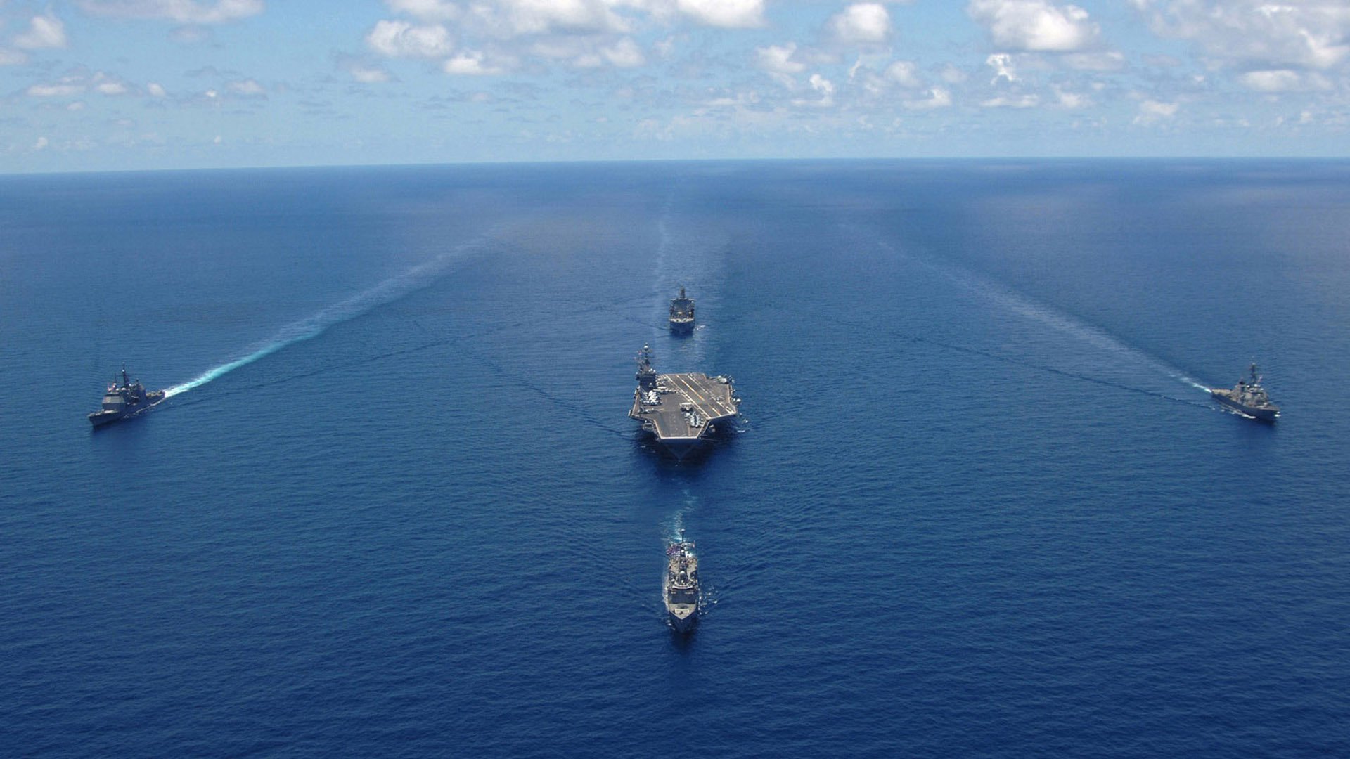 防守的艺术,当阿克的交响曲在绿茵场奏响,历史的重围被一人撕碎