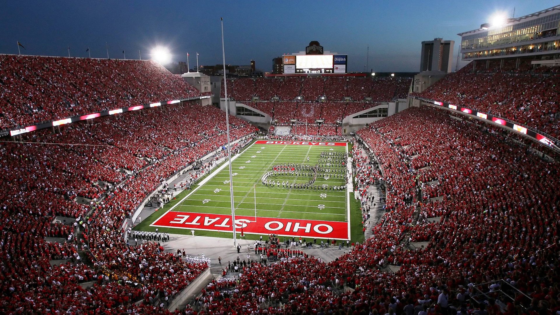 两场对话，一个宣言，当字母哥的对话面对哈登的宣言，篮球世界的新旧秩序正在碰撞