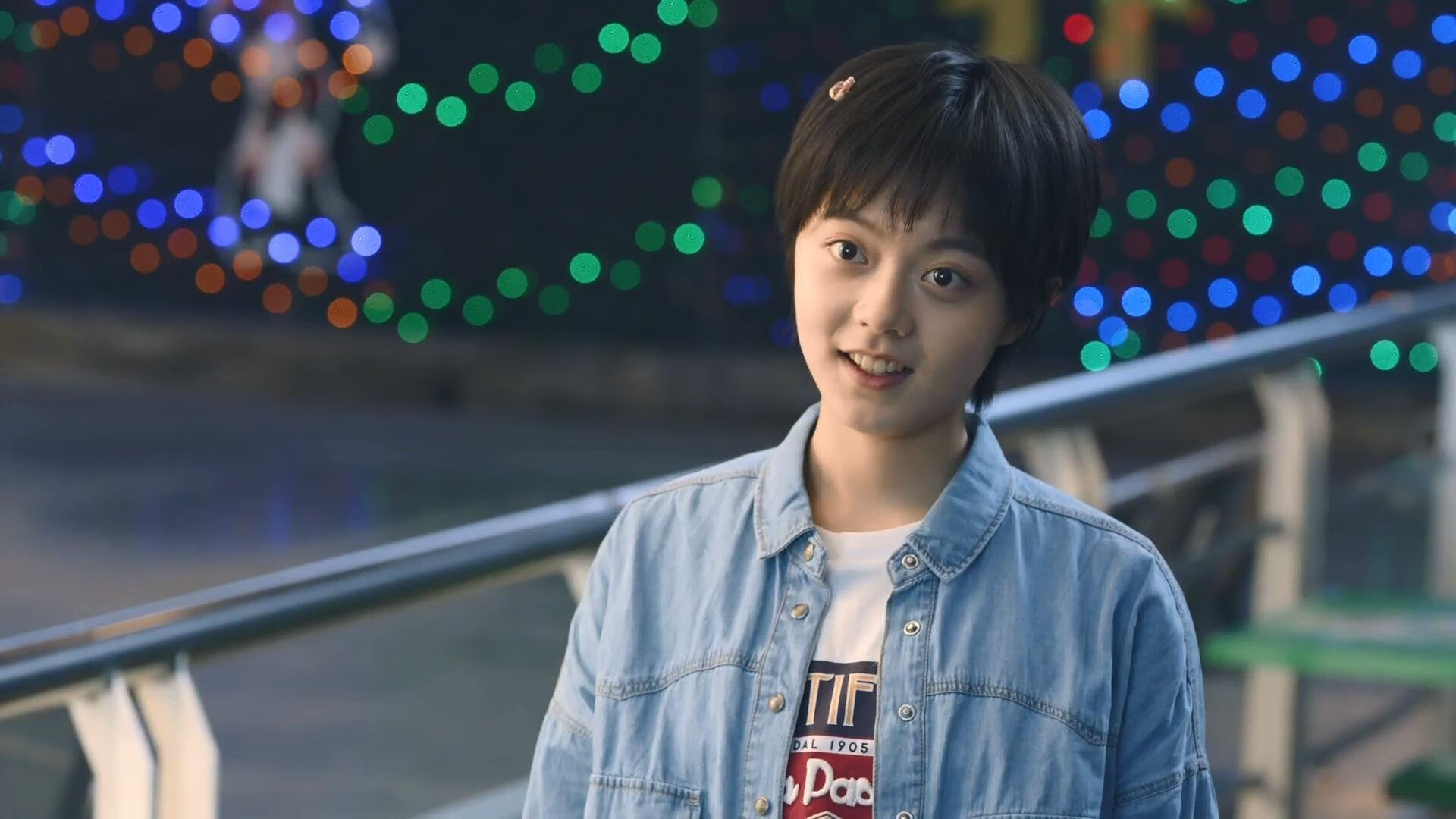 精密齿轮与弗拉明戈红，一场错位时空的制胜共鸣