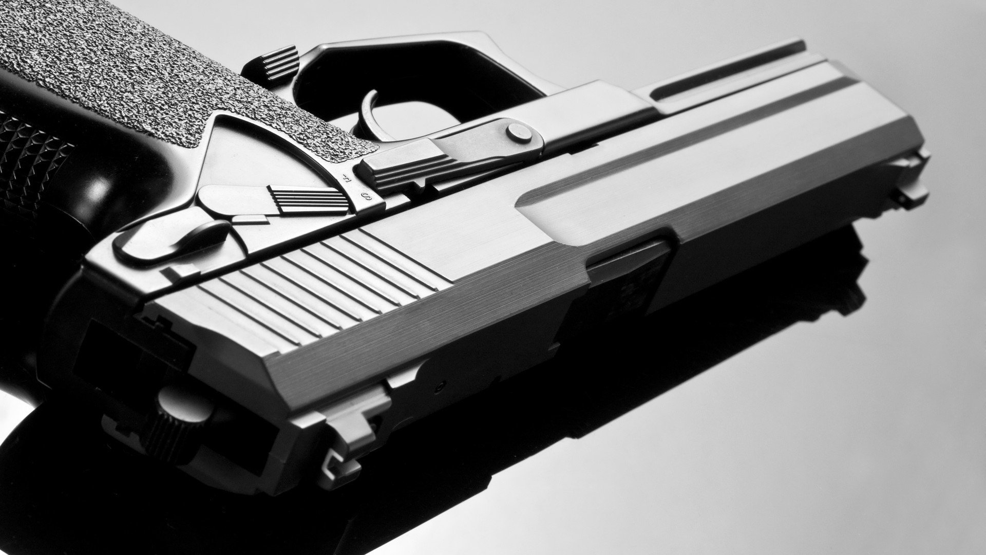 不可复制的唯一，当F1揭幕战与快船爆冷在同一夜发生